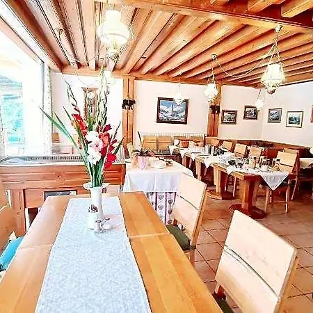 Szálloda Alpenlandhof Bad Kleinkirchheim
